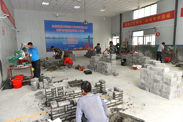 集团在全市砌筑工大赛上获双冠(图3)