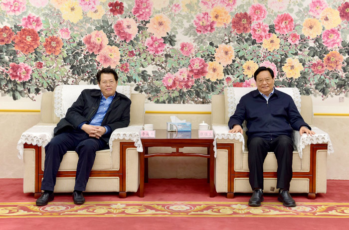 山东财金集团党委副书记李海军到集团考察(图1) 山东财金集团党委副书记李海军到集团考察(图1)