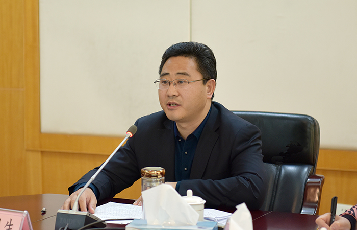 机关党支部召开庆“五四”青年员工座谈会(图1) 机关党支部召开庆“五四”青年员工座谈会(图1)