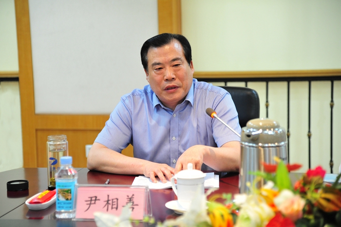 集团召开部分单位行政负责人座谈会(图2) 集团召开部分单位行政负责人座谈会(图2)