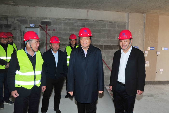 张桂玉董事长到河北、天津市场视察(图1) 张桂玉董事长到河北、天津市场视察(图1)