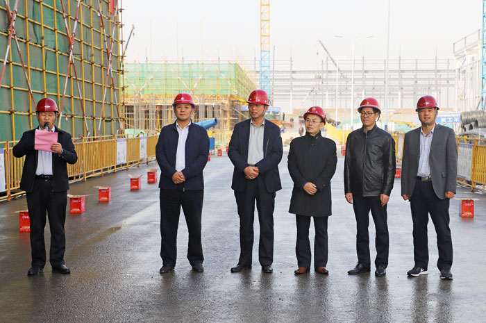 天元绿色建筑科技西部产业园一期首个工程举行封顶仪式(图1)