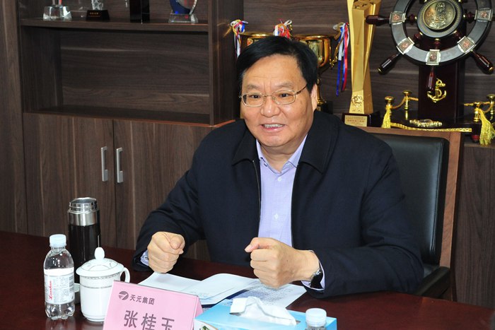 张桂玉董事长到青岛部分施工现场视察(图1) 张桂玉董事长到青岛部分施工现场视察(图1)