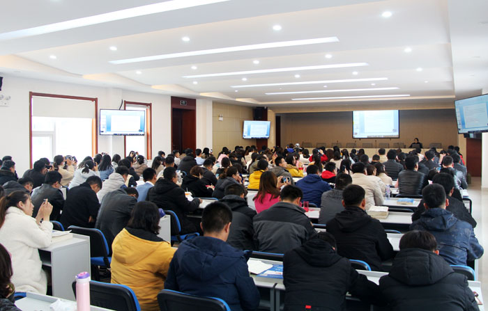 集团举办质量技术管理培训(图1) 集团举办质量技术管理培训(图1)