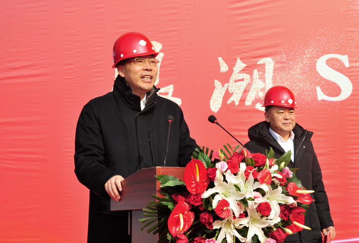 集团施工的浪潮科技园S02科研楼顺利封顶(图2)