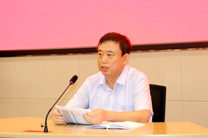 集团召开《百名拔尖人才选拔培养实施方案》宣贯会议(图1) 集团召开《百名拔尖人才选拔培养实施方案》宣贯会议(图1)