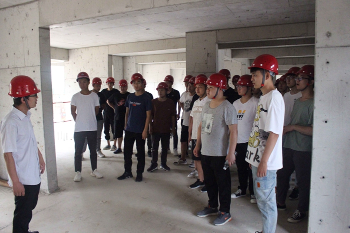 集团开展大学生入职报到暨岗前培训活动(图4) 集团开展大学生入职报到暨岗前培训活动(图4)