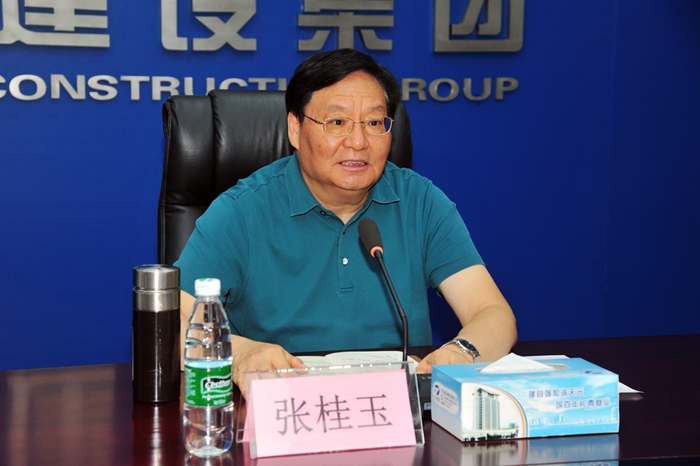 张桂玉董事长主持召开济南区域市场调研座谈会(图1) 张桂玉董事长主持召开济南区域市场调研座谈会(图1)