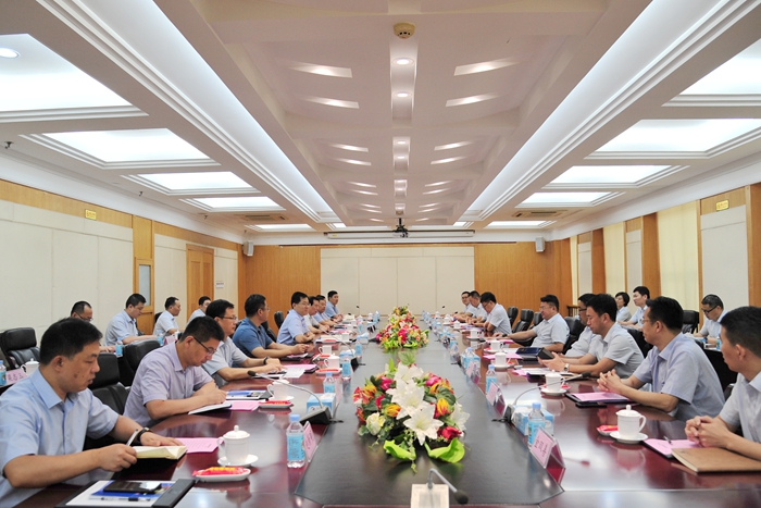 中青建安集团总裁陈相华一行到集团考察交流(图2)
