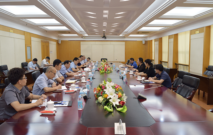 中国信达海南分公司业务二处处长薛静一行到集团考察交流(图1)