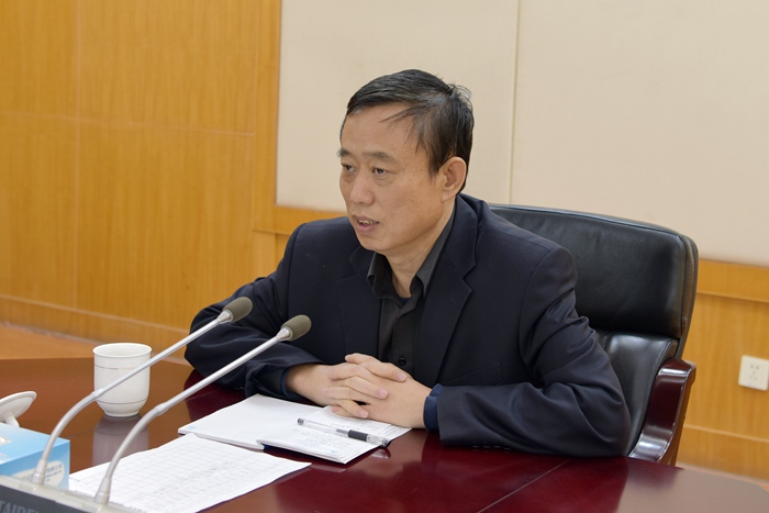 集团召开第三次“横向打擂台、纵向抓攻坚”活动调度会议(图1) 集团召开第三次“横向打擂台、纵向抓攻坚”活动调度会议(图1)