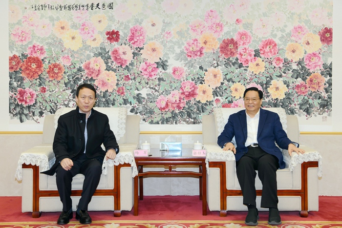 建设银行山东省分行党委书记、行长杨军到集团调研(图1) 建设银行山东省分行党委书记、行长杨军到集团调研(图1)