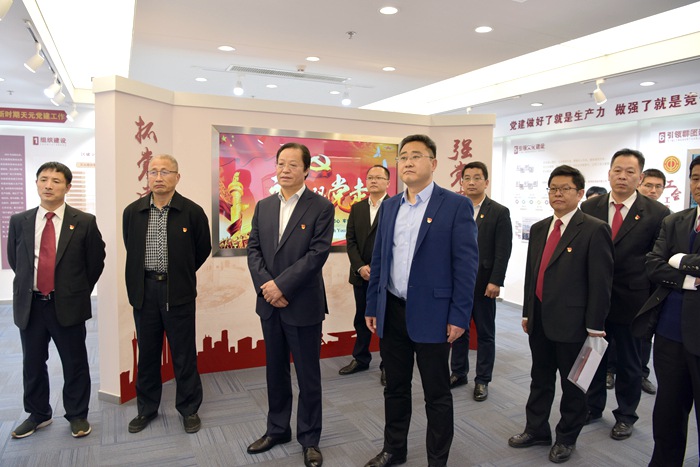 市中级人民法院执行局局长张永利一行到集团调研执行工作(图3)