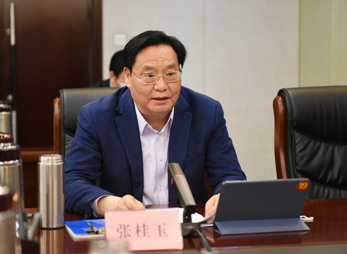 张桂玉董事长参加临沂市庆祝建党100周年劳模座谈会(图1) 张桂玉董事长参加临沂市庆祝建党100周年劳模座谈会(图1)