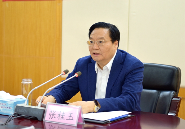 集团召开庆祝建企70周年劳模代表座谈会(图1) 集团召开庆祝建企70周年劳模代表座谈会(图1)
