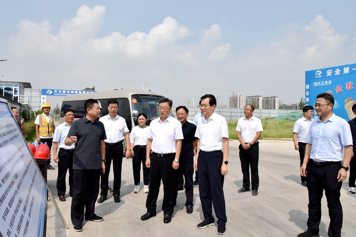 市总工会到集团工程开展“互助关爱”慰问一线职工活动(图3)