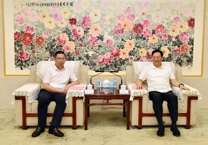 工商银行临沂分行党委书记、行长张鹏一行到集团考察调研(图1)